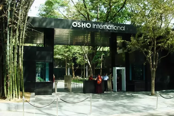 pune tour package osho international