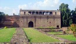 shaniwarwada in pune tour package